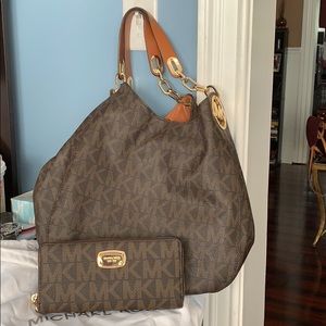 Michael Kors large shoulder bag with wallet